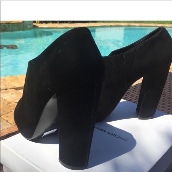 CoSTUME NATIONAL peep toe suede chunkie bottie - Picture 4 of 7